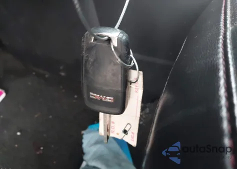 2017 GMC Terrain Slt z USA, uszkodzony, nr VIN 2GKFLUEK1H6302374